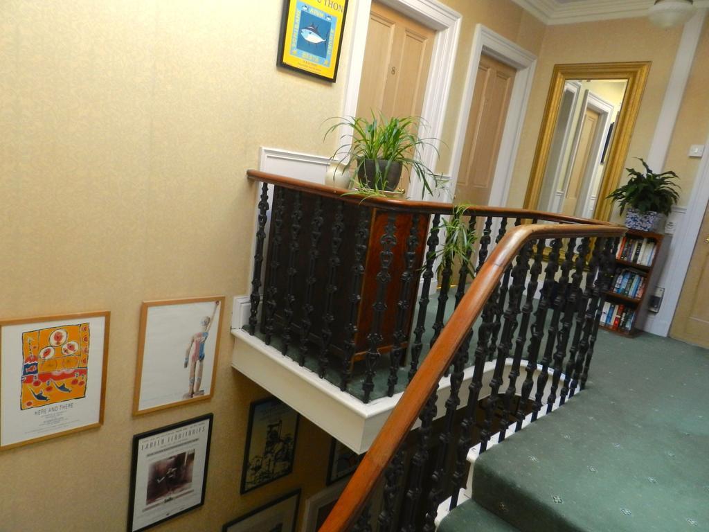 Balmoral Guesthouse 에든버러 외부 사진